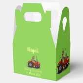 Cute happy cow driving a red tractor cartoon フェイバーボックス (オープン)