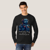 Cute Havanese riding on a motorcycle Christmas 2 Tシャツ (正面フル)