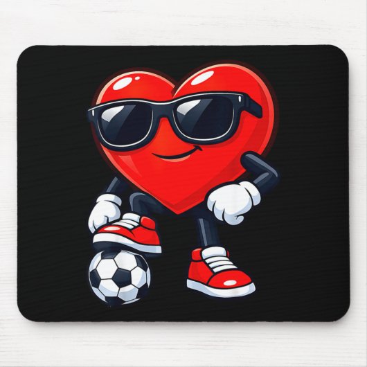 Cute Heart Playing Soccer Valentines Day Soccer Bo マウスパッド (正面)