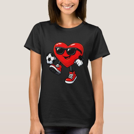 Cute Heart Playing Soccer Valentines Day Soccer Bo Tシャツ (正面)