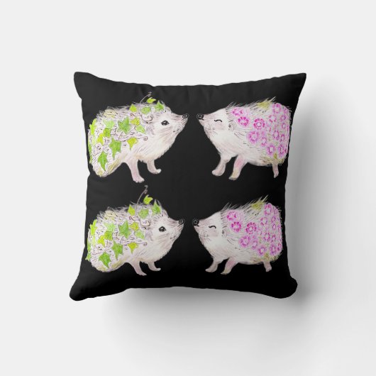 Cute Hedgehogs Throw Pillow クッション (裏面)