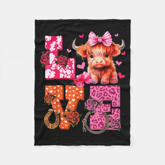 Cute Highland Cow And Nk Heart Valentines Day Love フリースブランケット (正面)