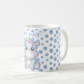 Cute hippo with baby name blue polka dots コーヒーマグカップ (正面右)