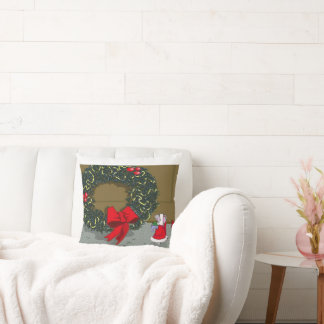 Cute Holiday Pillow with a mouse and wreath. クッション