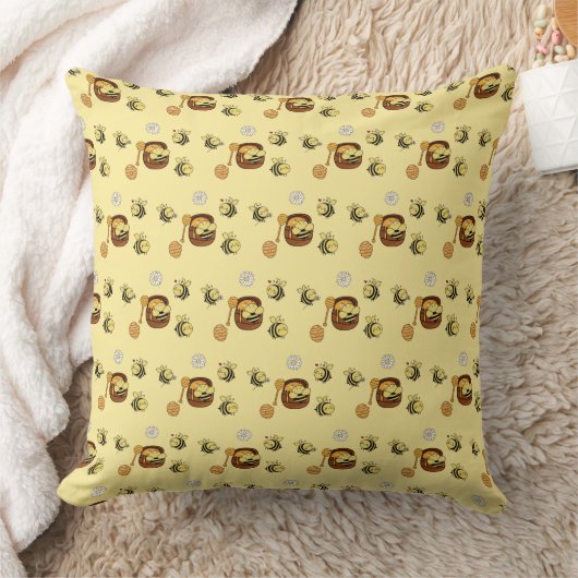 Cute Honeybee with Sweet Honey Throw Pillow クッション (ブランケット)