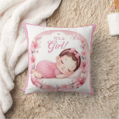 Cute It’s a Girl Baby Announcement  クッション (ブランケット)