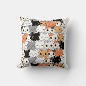 Cute Kawaii Cat Faces Pattern  クッション (正面)