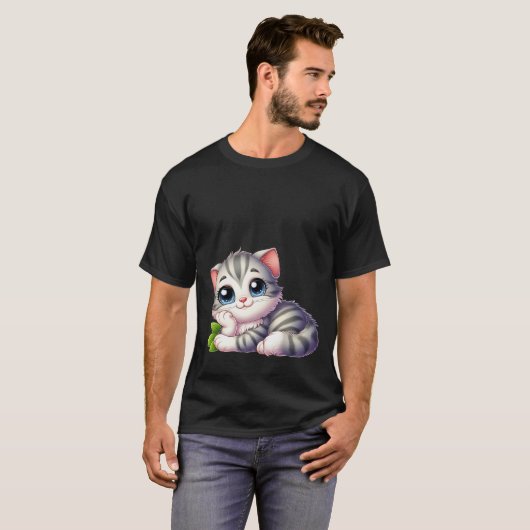 Cute Kawaii Dreamy Grey Kitten Blue Eyes Cat  Tシャツ (正面フル)