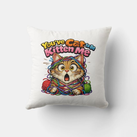 Cute Kawaii Kitten Cat Throw Pillow クッション (裏面)