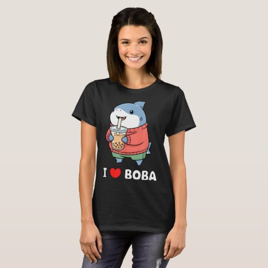 Cute Kawaii Shark Boba Tea Funny Bubble Tea Lover Tシャツ (正面フル)