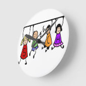 Cute Kids Cartoon Holding Speech Words ラウンド壁時計 (傾斜)