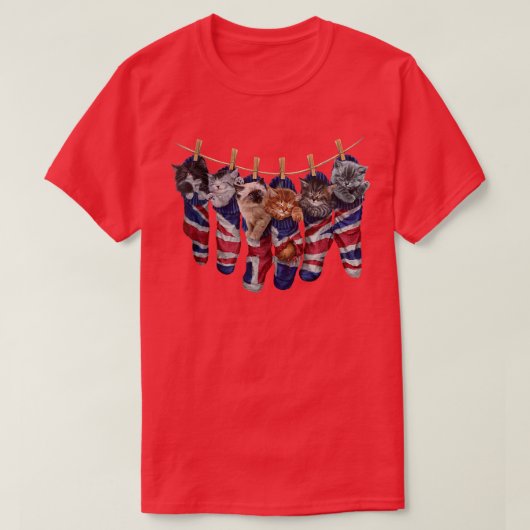 Cute Kitten Cat in Union Jack Themed Socks T-Shirt Tシャツ (デザイン正面)