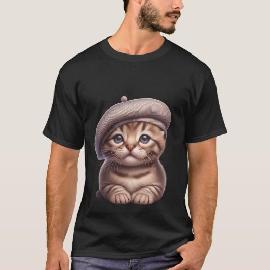 Cute Kitten in Grey Beret Artist Cat  ✨🐾🎨 Tシャツ (正面)