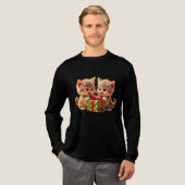 **Cute Kittens Fighting Over a Gift – Funny Christ トライブレンドＴシャツ (正面全体)