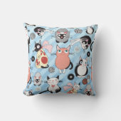 Cute Kittens Pillow クッション (正面)