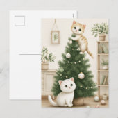 Cute Kittens Playing with Christmas Tree  シーズンポストカード (正面/裏面)