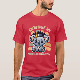 Cute Koala Bear with Degree in Procrastination fam Tシャツ