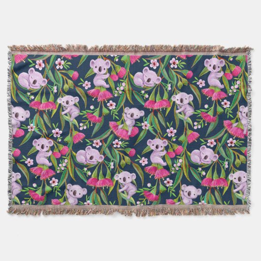 Cute Koalas Pale Lilac on Pink Eucalyptus Flowers スローブランケット (正面)