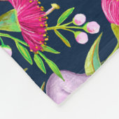 Cute Koalas Pale Lilac on Pink Eucalyptus Flowers フリースブランケット (角)