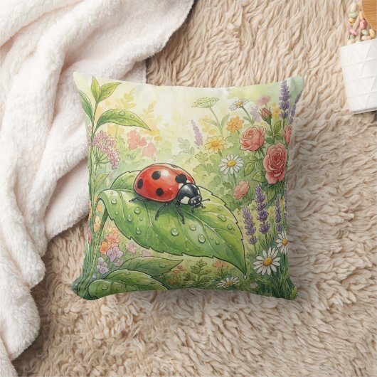 Cute Ladybug On A Leaf Tiny Insects クッション (ブランケット)