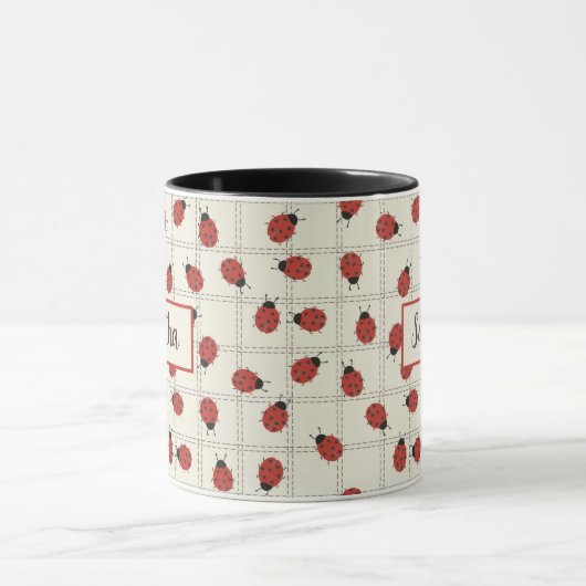 Cute ladybug pattern & Custom Name on Cream White マグカップ (中央)