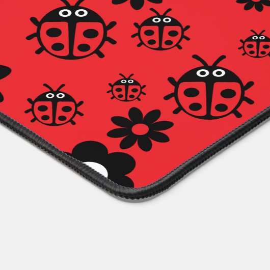 Cute ladybug Patterned デスクマット (コーナー)
