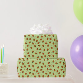 Cute ladybugs Easter pattern on light green ラッピングペーパー