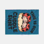 Cute Ladybugs This Is Our Cuddle Couple  フリースブランケット (正面(横))