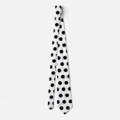 Cute large black polka dots pattern on white ネクタイ (裏面)