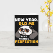 Cute Lazy Panda New Year Old Me 2026 Funny Sarcast カード (黄色い花)