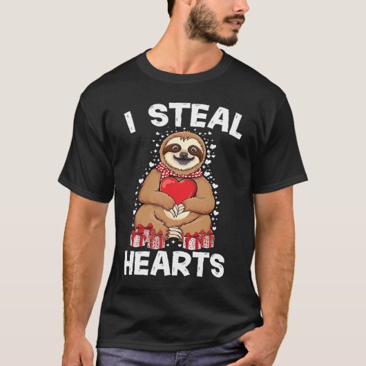 Cute lazy sloth holding heart love sloth valentine tシャツ (正面)