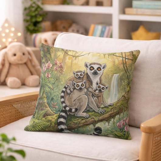 Cute Lemur Mama And Babies Jungle Animals  クッション