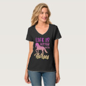 Cute Life Is Better With Horses Funny Horseback Ri Tシャツ (正面フル)