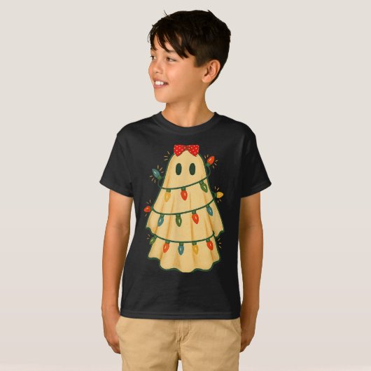 Cute Lit Ghost Christmas Tree Funny Gift Halloween Tシャツ (正面フル)