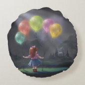 Cute Little Girl with Balloons ラウンドクッション (裏面)