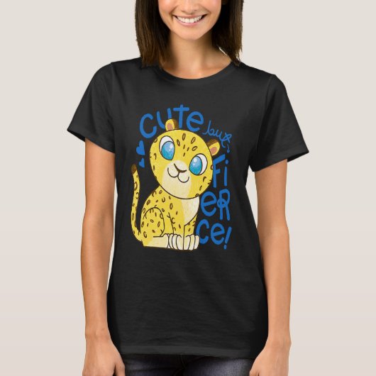 Cute Little Leopard Kids Cute But Fierce Cat Tシャツ (正面)