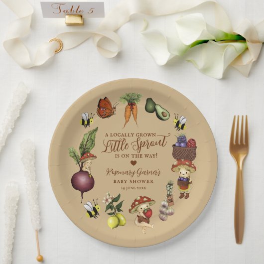 Cute Locally Grown Little Sprout Baby Shower ペーパープレート (ウェディング)