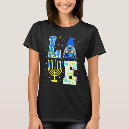 Cute LOVE Hanukkah Decorations Dreidel Menorah Cha Tシャツ (正面)