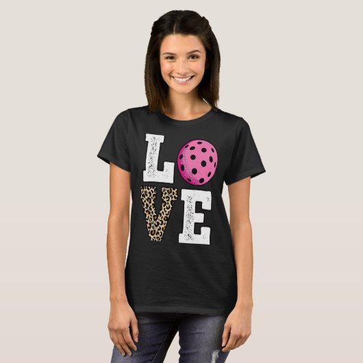 Cute Love Pickleball Player Leopard Print Pickle B Tシャツ (正面フル)