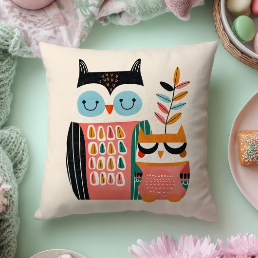 Cute Mama Owl& Baby Owlet Whimsical Nursery  クッション