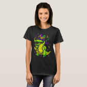 Cute Mardi Gras Alligator for Kids or Adults Tシャツ (正面フル)