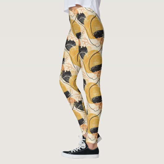 Cute Modern tiled pattern レギンス (左)
