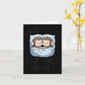 Cute Monkeys Snuggle This Is Our Cuddle カード (黄色い花)