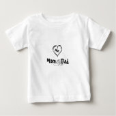 Cute Mum & Dad Heart – Custom Name Baby T-Shirt ベビーTシャツ (正面)