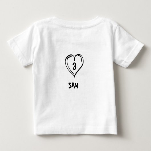 Cute Mum & Dad Heart – Custom Name Baby T-Shirt ベビーTシャツ (裏面)