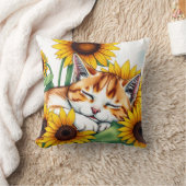 Cute Napping Kitten and Sunflowers クッション (ブランケット)