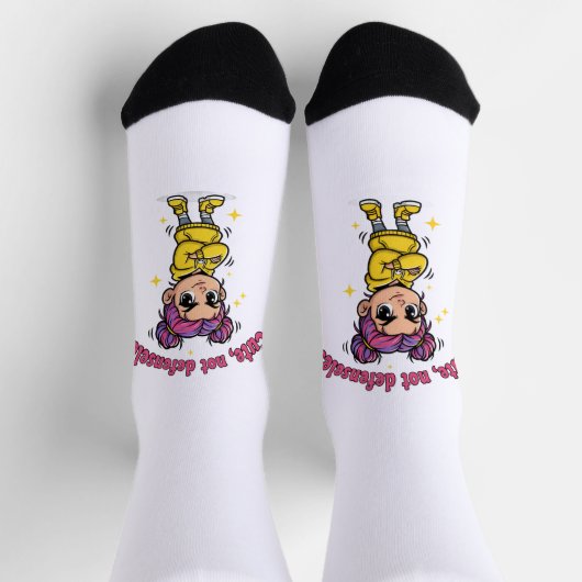 Cute, Not Defenseless Women's Socks ソックス (上部)