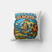 Cute Ocean Adventure Humor, Funny Sloth Diving art クッション (正面)