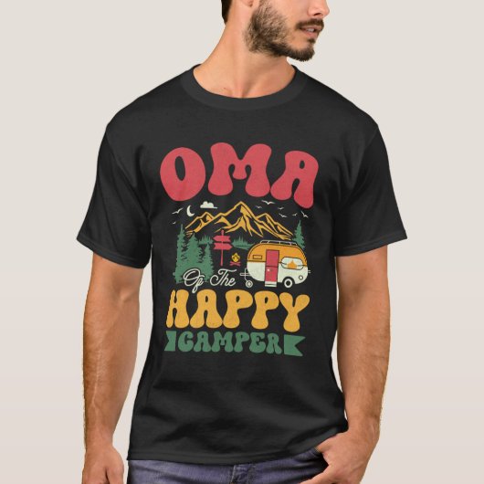 Cute Oma Of The Happy Camper Groovy Camping Trip Tシャツ (正面)