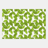 Cute Opossum Faces, Green Leaves & Circles Pattern ラッピングペーパーシート (正面2)